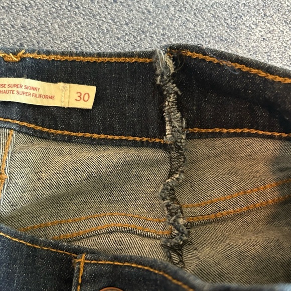 Levi Jeans 720 Size 26”x30” - Picture 5 of 11